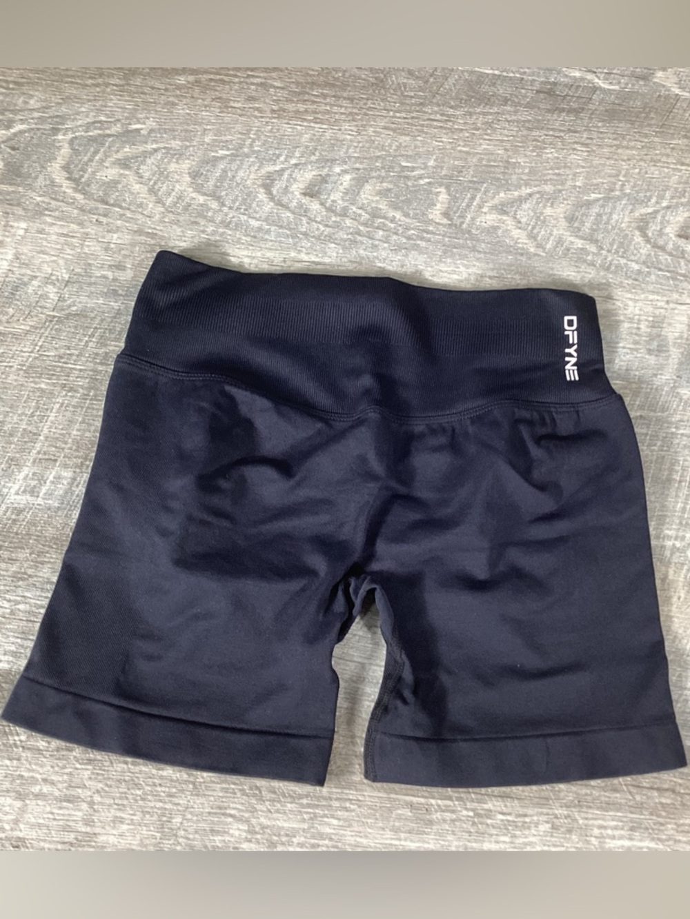 DFYNE Scrunch Biker Shorts Black Seamless High Waist Gym Women Medium NEW